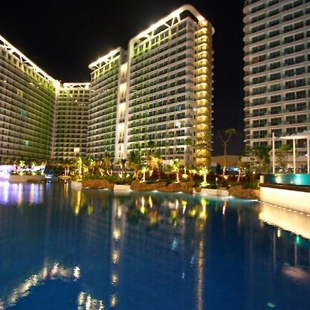 Azure Urban Resort A4 Near Airport Mall With Wavepool Paranaque City Kültér fotó
